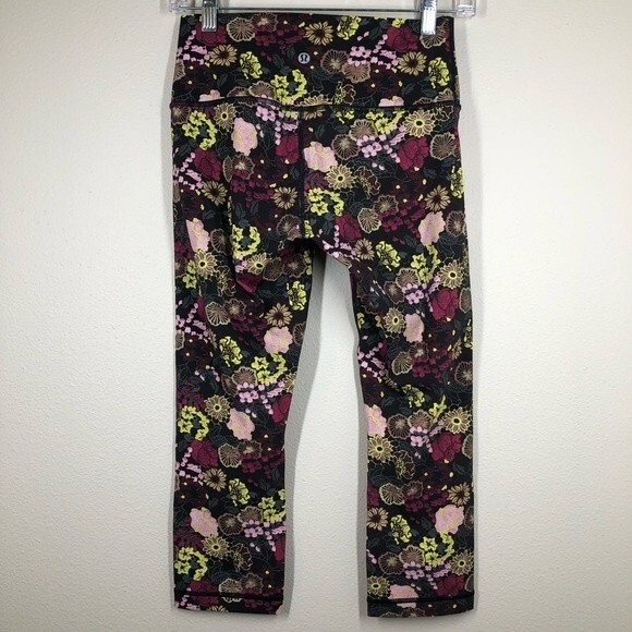 Lululemon Wunder Under Crop Fluorolace Multi Color Floral High Rise 6 - Picture 4 of 8